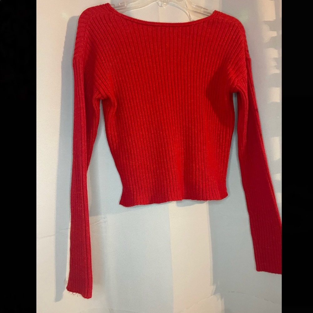Sweater - Picture 2 of 3
